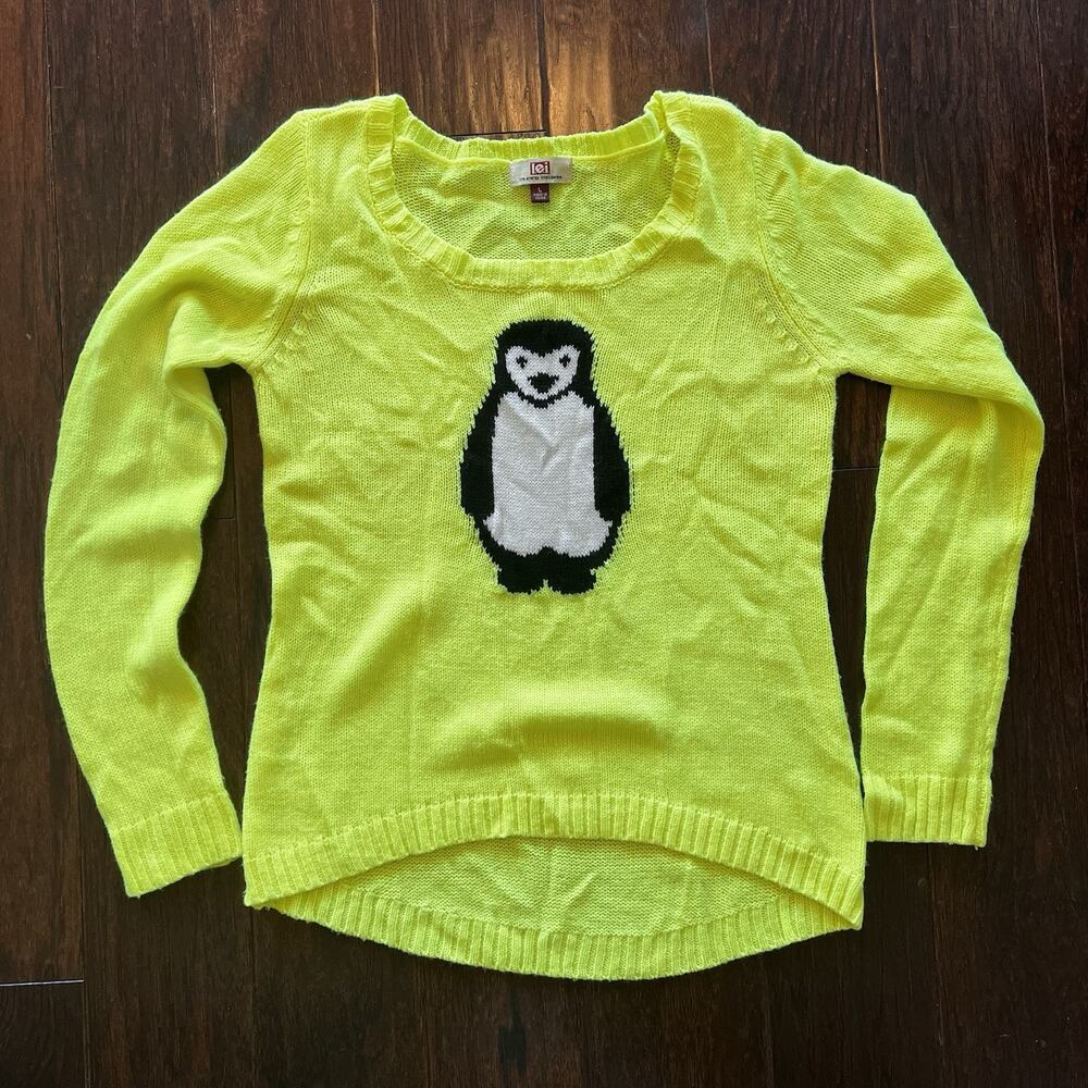 Lei Women’s Sweater Yellow Neon, Penguin, Y2K Large